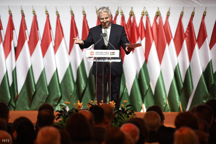 Orbán Viktor: három feladat áll a Fidesz előtt