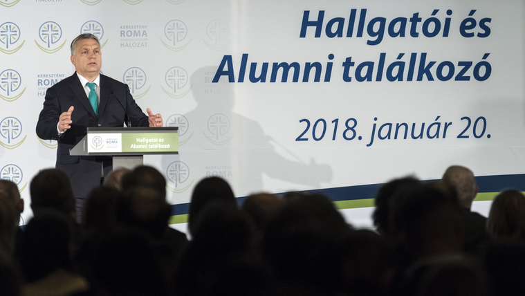 Orbán Viktor: a kormány erőforrást lát a roma közösségben