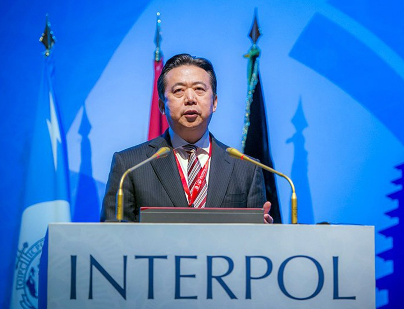 Az Interpol által 2018. október 5-én közreadott dátummegjelölés nélküli kép Meng Hung-vejről, az Interpol nemzetközi rendőri szervezet elnökéről Balin. Sajtóhírek 2018. október 5-én azt közölték rendőrségi forrásokra hivatkozva, hogy nyomozást indított a francia rendőrség, miután Meng felesége bejelentést tett férje eltűnéséről. Meng felesége nem hallott férjéről azóta, hogy a férfi szeptember végén Kínába utazott. (MTI/EPA/Interpol)