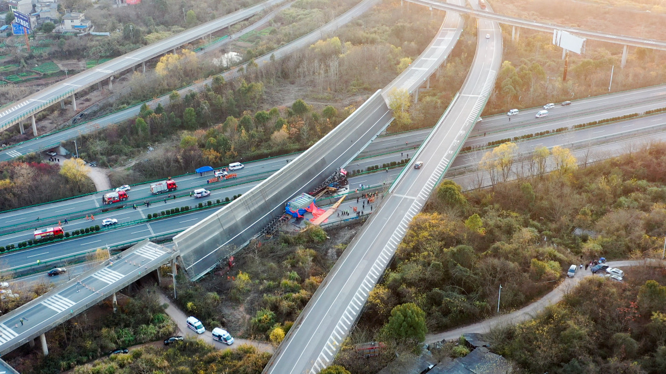 EZHOU, CHINA - DECEMBER 18: Aerial view of a ramp bridge collapse accident site on December 18, 2021 in Ezhou, Hubei Province of China. At around 3:36 p.m. Saturday, part of a ramp bridge in Ezhou collapsed, killing three people and injuring four others, Xinhua News Agency reported. (Photo by VCG/VCG via Getty Images)