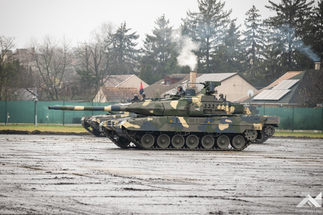 A Magyar Honvédség Leopard 2A7HU páncélosai. Forrás:HMZRINYI