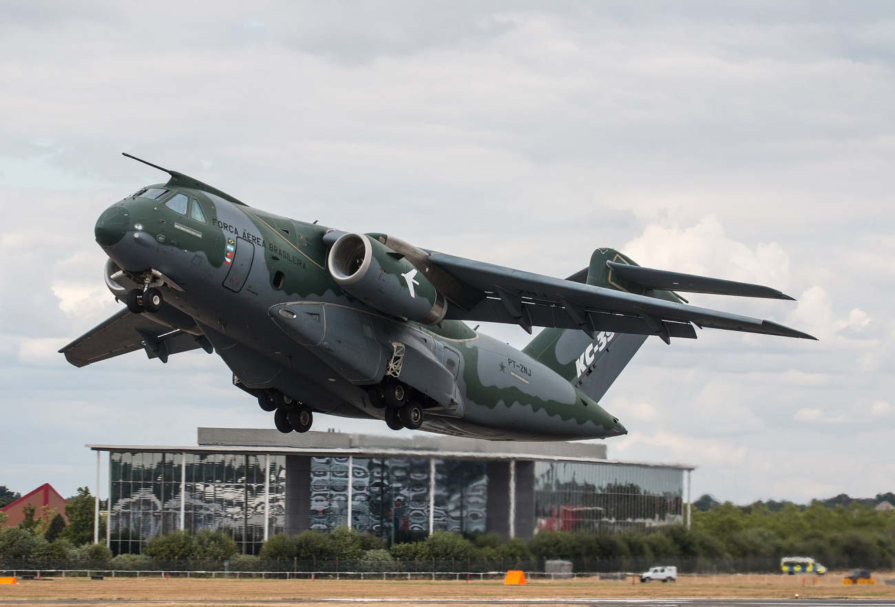 A brazil Embraer cég KC-390 Millennium szállító repülőgépe. Forrás: Wikipédia