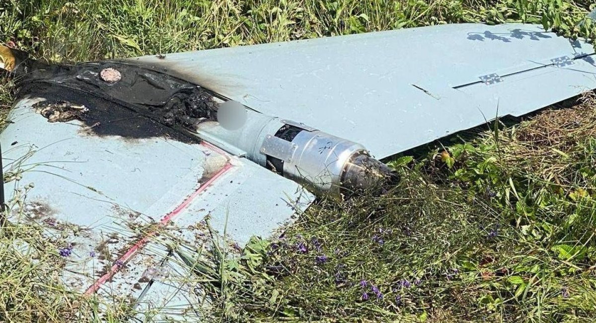 Egy Ukrajnában lezuhant Banderol drón roncsai. Kép: defense-ua