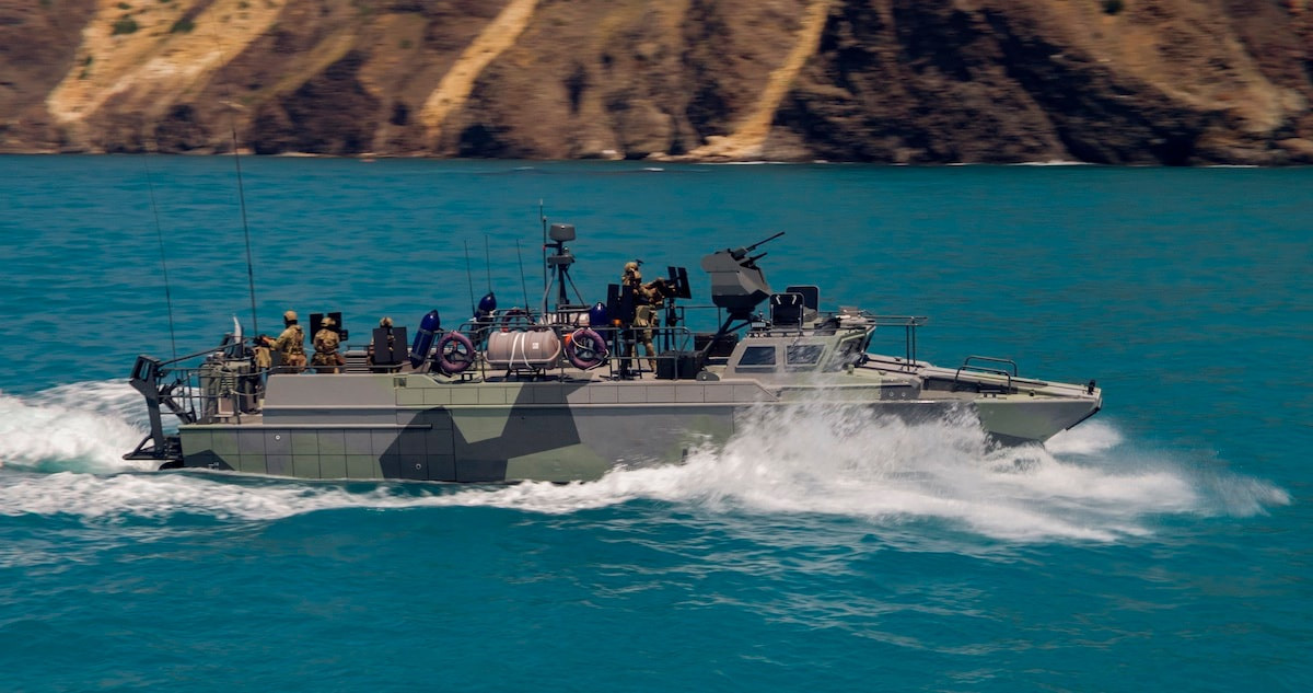 BK-16 többcélú orosz gyors naszád