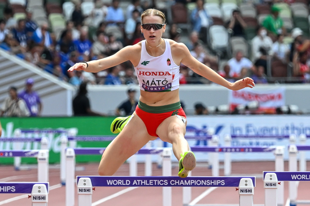 Tokió, 2025. szeptember 15.
Mátó Sára a női 400 méteres gátfutás selejtezőjében a tokiói atlétikai világbajnokságon 2025. szeptember 15-én.
MTI/Czeglédi Zsolt