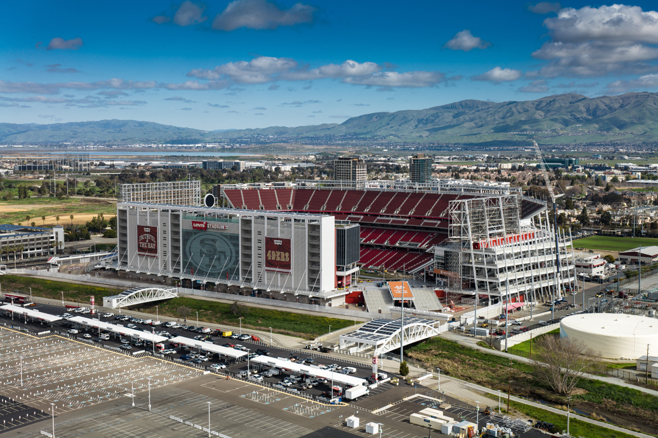 A 2026-os labdarúgó-világbajnokság egyik helyszíne, a San Franciscóban található Levi's Stadion.