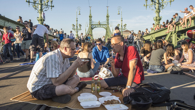 Így zárják le újra a Szabadság hidat - Budapesten közlekedők figyelmébe