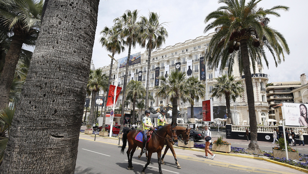 Súlyos pusztulás a Cote d’Azur-ön