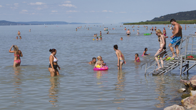 Rossz hír a Balaton vizéről