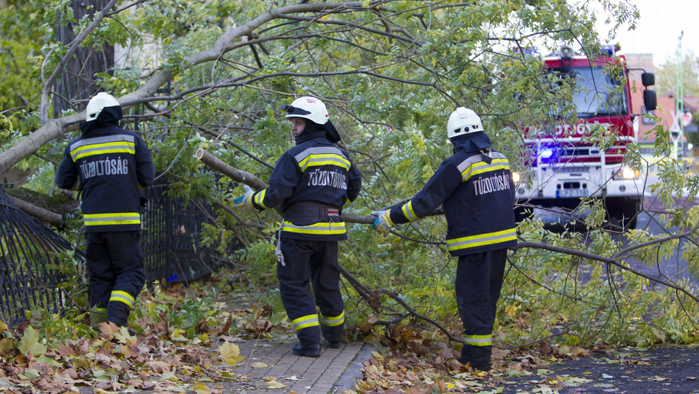 Így pusztított a vasárnapi vihar Magyarországon