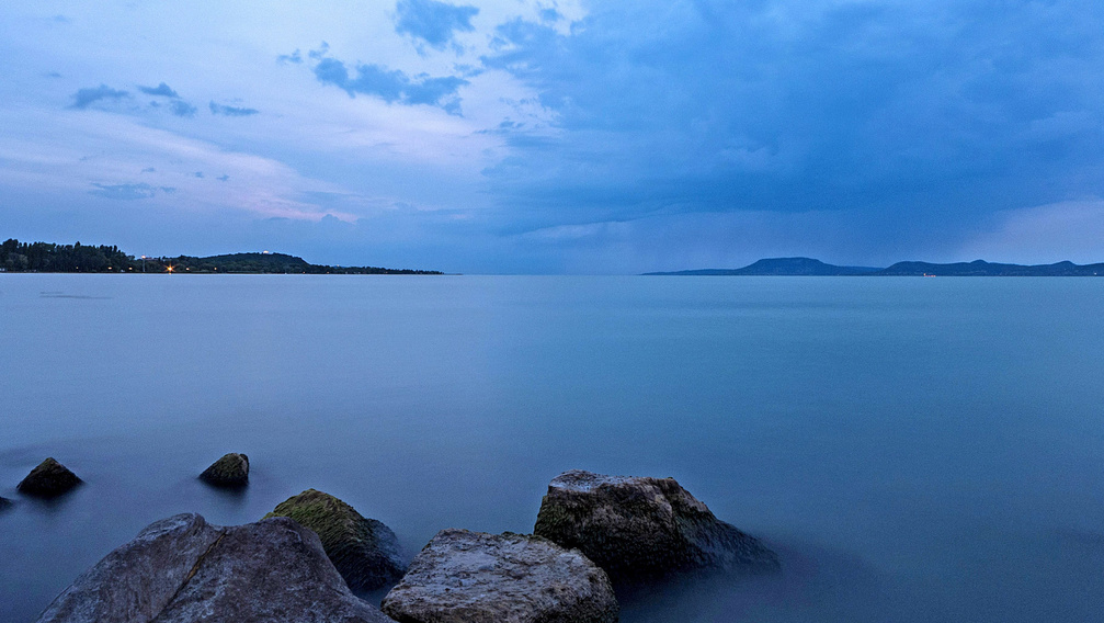 Nem alszik téli álmot a Balaton