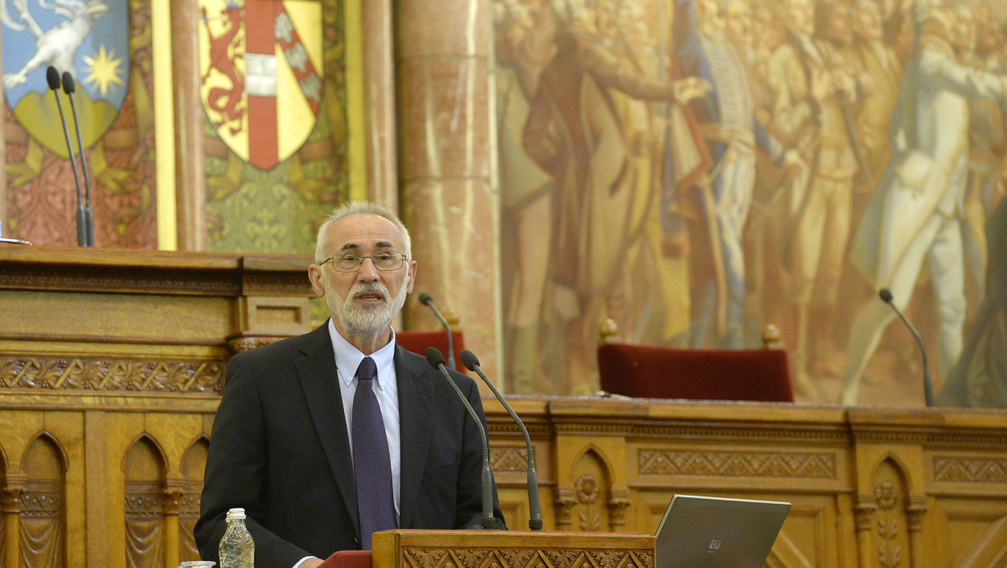 Romsics Ignác: a történelmet nem a győztesek írják