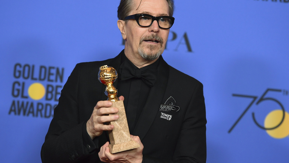 Gary Oldman örömjátéka már a hazai mozikban