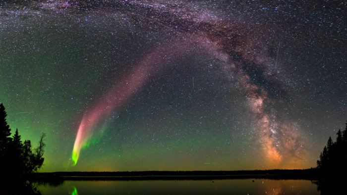 Gyönyörű képeket publikált a NASA a különleges égi jelenségről