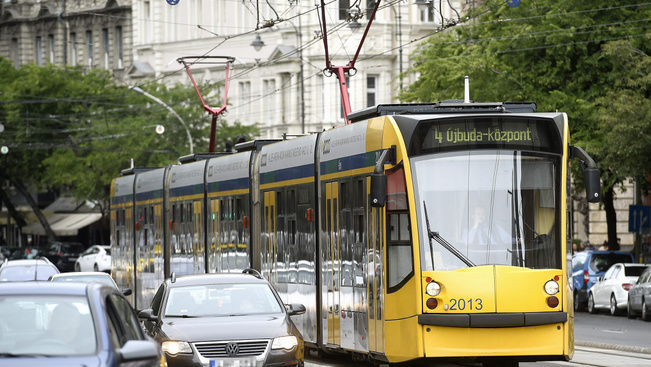 Újabb járatokon kameráz a BKK