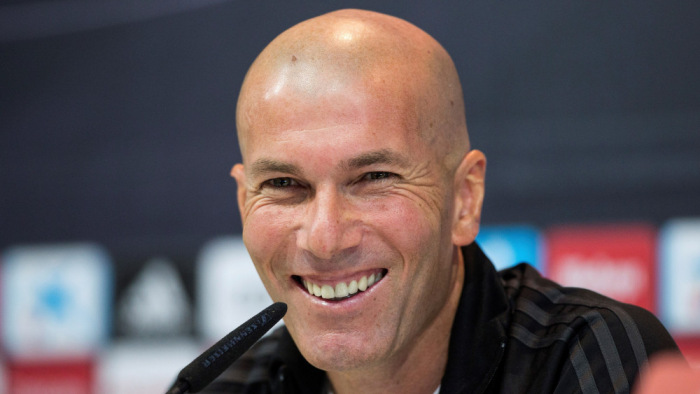 Bombameglepetés: Zidane távozik a Realtól
