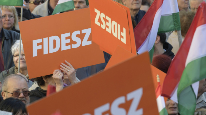 Nézőpont: áprilisi népszerűségét is felülmúlja a Fidesz-KDNP