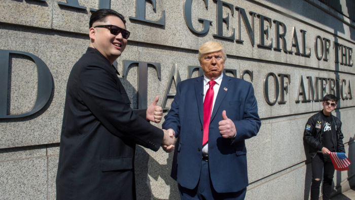 Megvan, mikor találkozik Donald Trump és Kim Dzsong Un