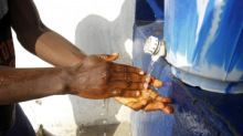 Ebola – A WHO bevallotta: elvesztette a fonalat