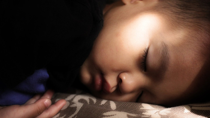 A gyerekek délutáni alvása fejlettség, nem életkor kérdése