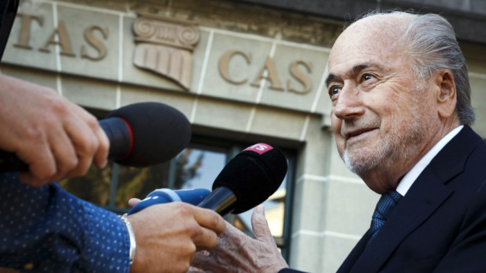 Egy vádat ejtett Joseph Blatter ellen a svájci ügyészség