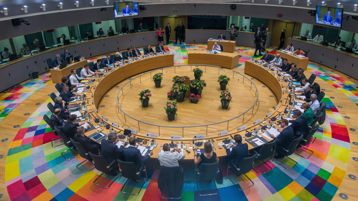 Brüsszel, 2018. június 28.Az Európai Unió brüsszeli csúcstalálkozójának első napi ülése 2018. június 28-án. (MTI/EPA pool/Stephanie Lecocq)