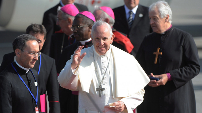 Fájdalom és szégyen - a papi pedofíliáról beszélt a pápa Írországban