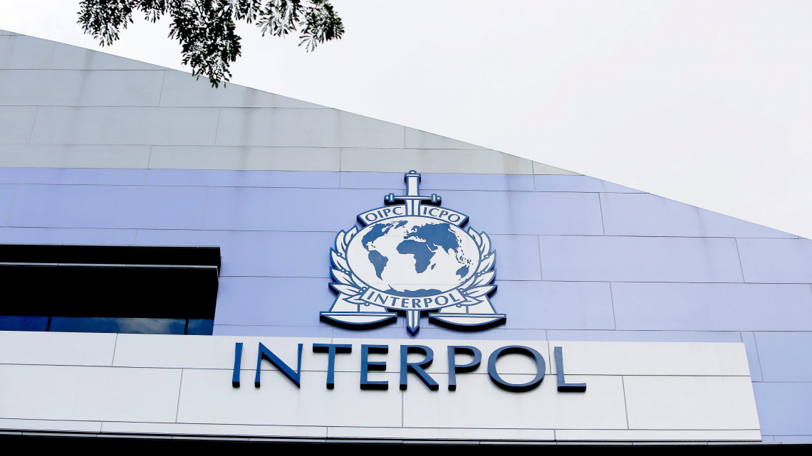 Szingapúr, 2015. április 14.Az Interpol nemzetközi rendőrszervezet Globális Komplexum az Innovációért (IGCI) elnevezésű központja Szingapúrban 2015. április 14-én, egy nappal a hivatalos átadása után. A létesítmény a kiberbűnözés elleni harc központjaként működik majd és a kutatás-fejlesztést is szolgálja. (MTI/EPA/Wallace Woon)