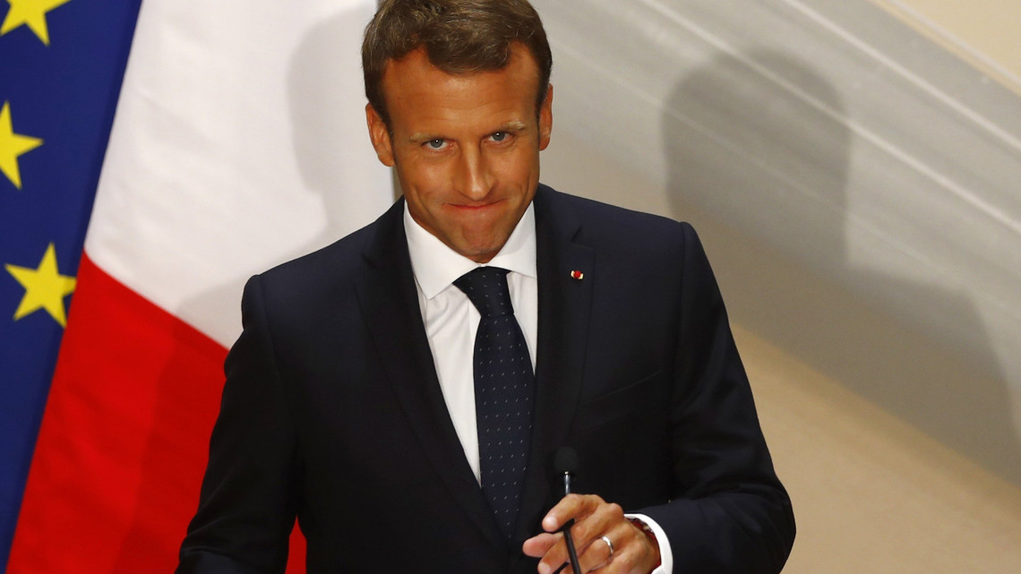Salzburg, 2018. szeptember 20.Emmanuel Macron francia elnök az Európai Unió salzburgi nem hivatalos csúcstalálkozójának végén tartott sajtóértekezletén 2018. szeptember 20-án. (MTI/AP/Matthias Schrader)