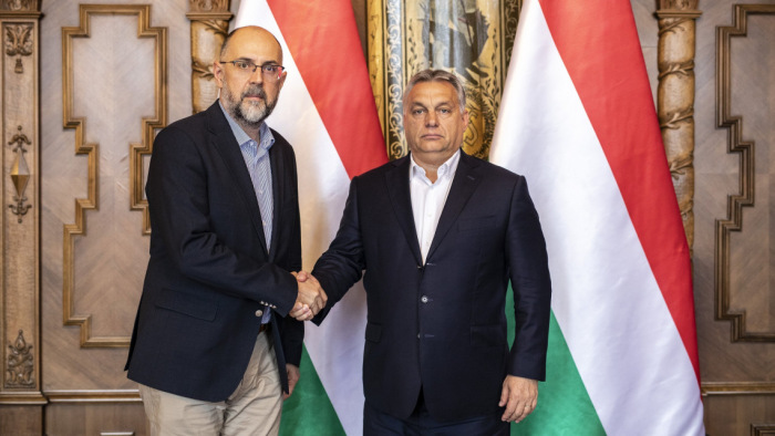 Orbán Viktor és az RMDSZ is Webert támogatja
