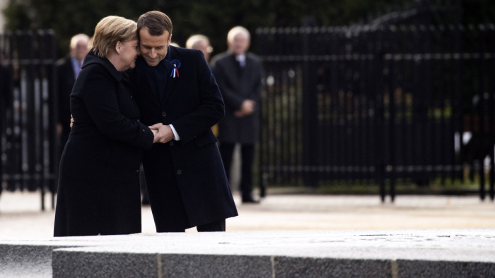 Macron és Merkel az EU-tengely megerősítésével üzen