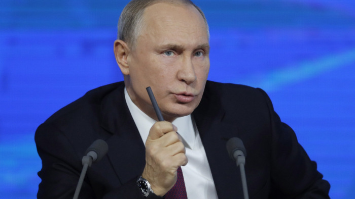 Szakértő: példátlan a posztszovjet térségben Vlagyimir Putyin örökös mentelmi joga