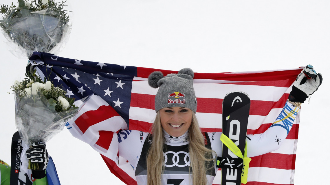 A versenyzéstől búcsúzó amerikai Lindsey Vonn, miután bronzérmet nyert a svédországi alpesisí-világbajnokság női lesiklásában Aréban 2019. február 10-én.
