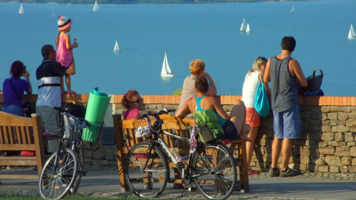 Nagy fejlesztés a Balatonnál