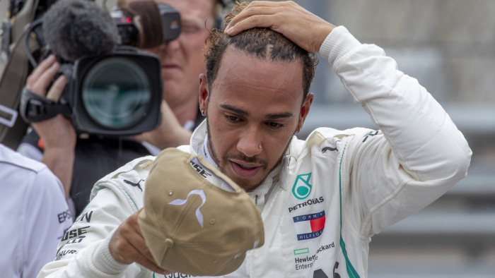 Szakértő: Lewis Hamiltont fejben kell legyőzni