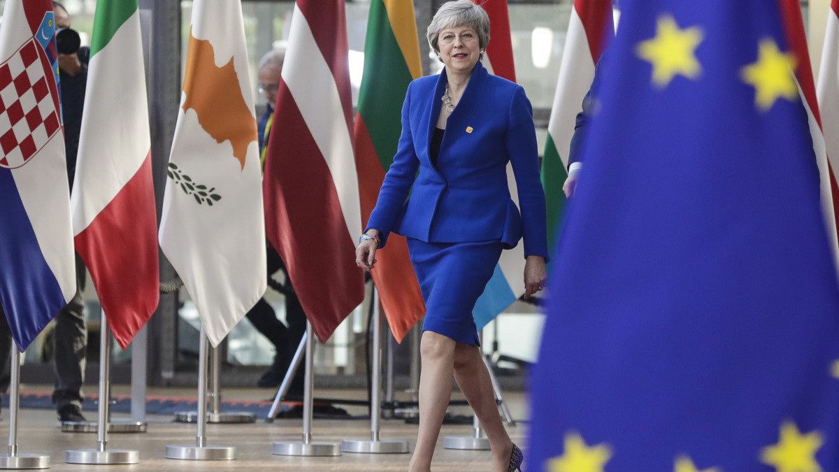 A brexit új időpontja: mire a levelek lehullanak...