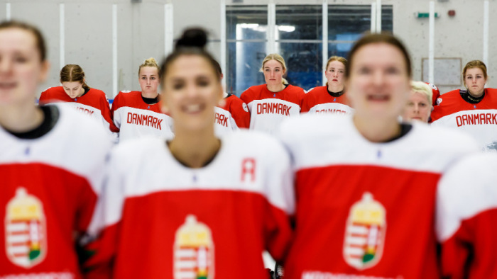 Óriási sikert ért el a magyar női jégkorongválogatott