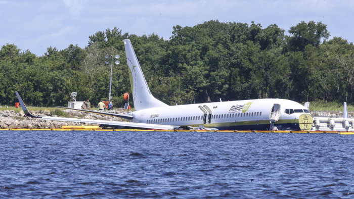 Bombahír, amikor már mindenki azt hitte, a Boeingnak annyi