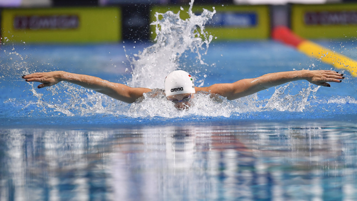 Hosszú Katinka a női 200 méteres pillangóúszás döntőjében a Nemzetközi Úszó Szövetség, a FINA több mint hárommillió dolláros összdíjazású meghívásos bajnoki sorozatának egyetlen európai állomásán a budapesti Duna Arénában 2019. május 12-én.