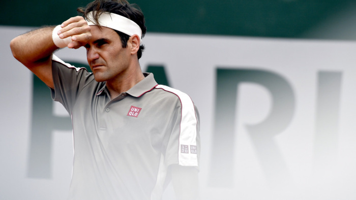 Valami van a 40-hez közeledő Roger Federerrel