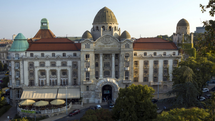 Eladták Budapest egyik legpatinásabb szállodáját