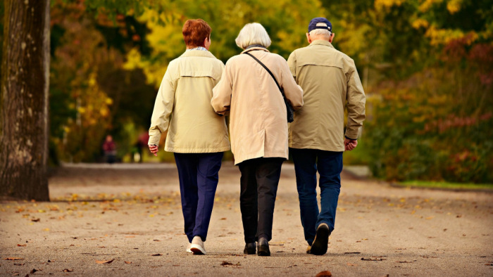 Nyugdíjasok, figyelem: fontos információk a kedvezményes utazáshoz
