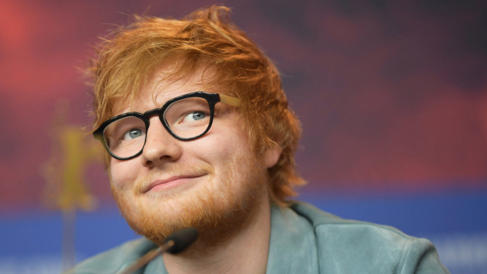 Ed Sheeran lett egy futballcsapat mezszponzora