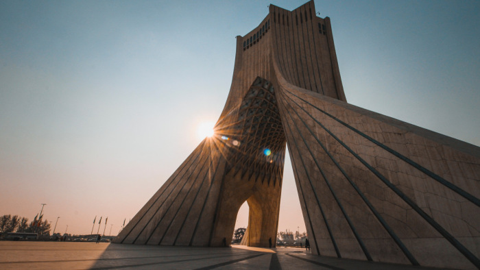Teheránt győzködi az atomenergia ügynökség vezetője