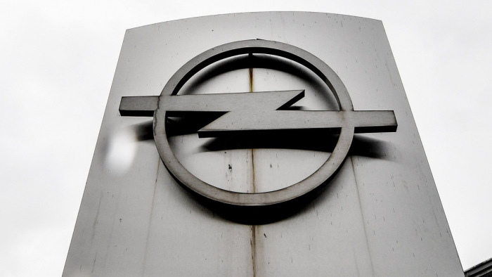 Elektromos autók - Hatalmas vállalást tett az Opel