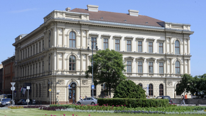 Magyarország lett a Nemzetközi Beruházási Bank második legnagyobb részvényese