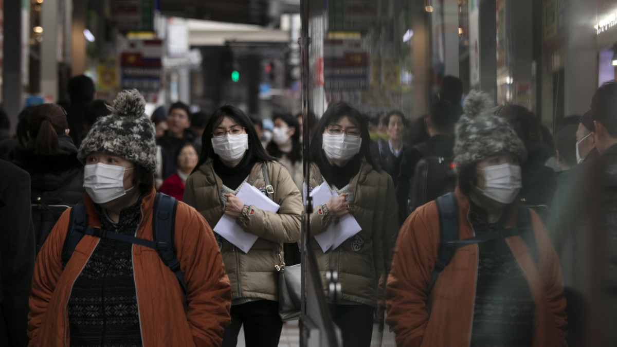 Egyetlen nap alatt 25 kínai halt meg a koronavírus miatt