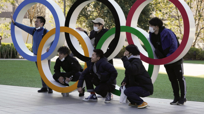 Megszólalt a japán kormányfő az olimpia elhalasztása ügyében