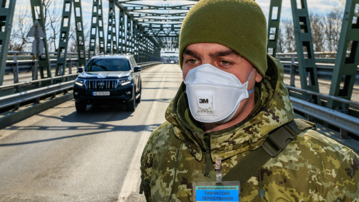 Ukrajna döntött: teljesen bezárkózik