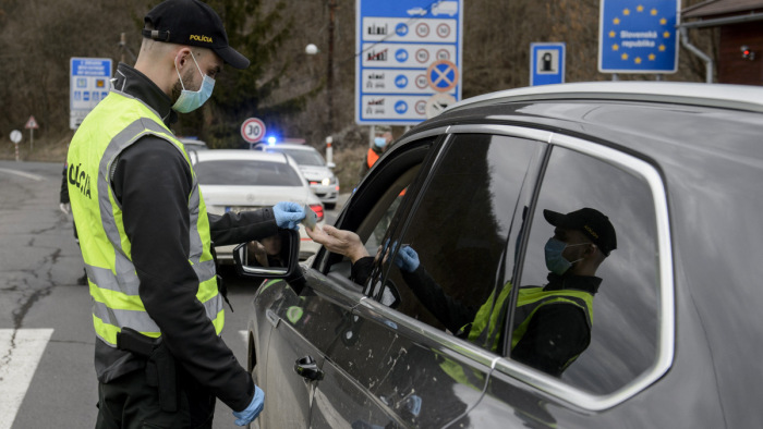 Rekordmagasan az új fertőzöttek száma Szlovákiában